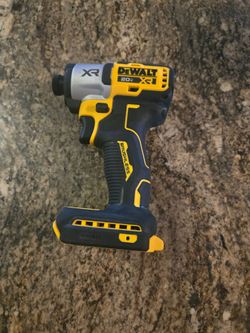 DEWALT 20v Xr Nuevo Tool Only