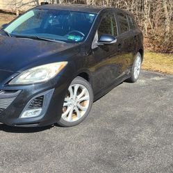 2010 Mazda 3 , with 101.000 miles, 