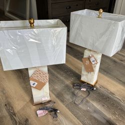Jonathan Y 27.5” Gold/Cream Alabaster Table Lamps