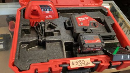 Milwaukee M12 12-Volt Lithium-Ion Cordless Green 250 ft. 3-Plane Laser Level Kit with One 4.0 Ah Battery, Charger and Case $550