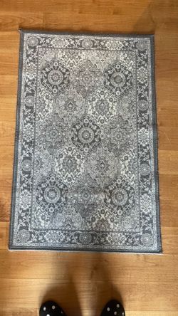 Small Gray Patterned Area Rug