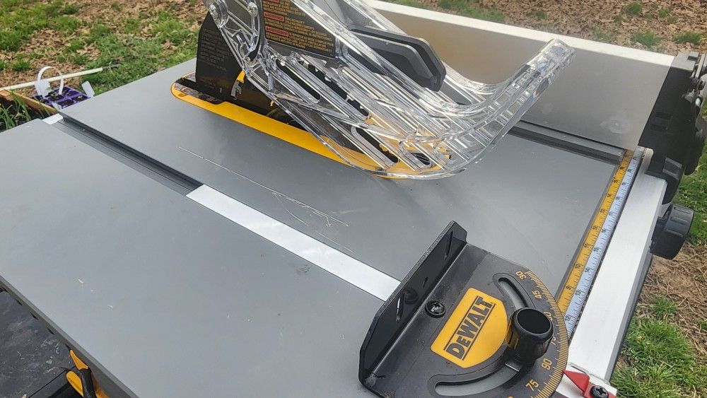 DeWalt DWE7485 8-1/4" 5800 RPM 15Amps Compact Jobsite Table Saw