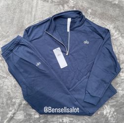 Alo Yoga Accolade 1/4 Zip Pullover Set