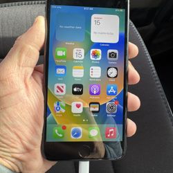 Unlocked iPhone 8 Plus 64 GBs 