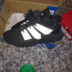 Adidas Prosphere Black white Sz 13