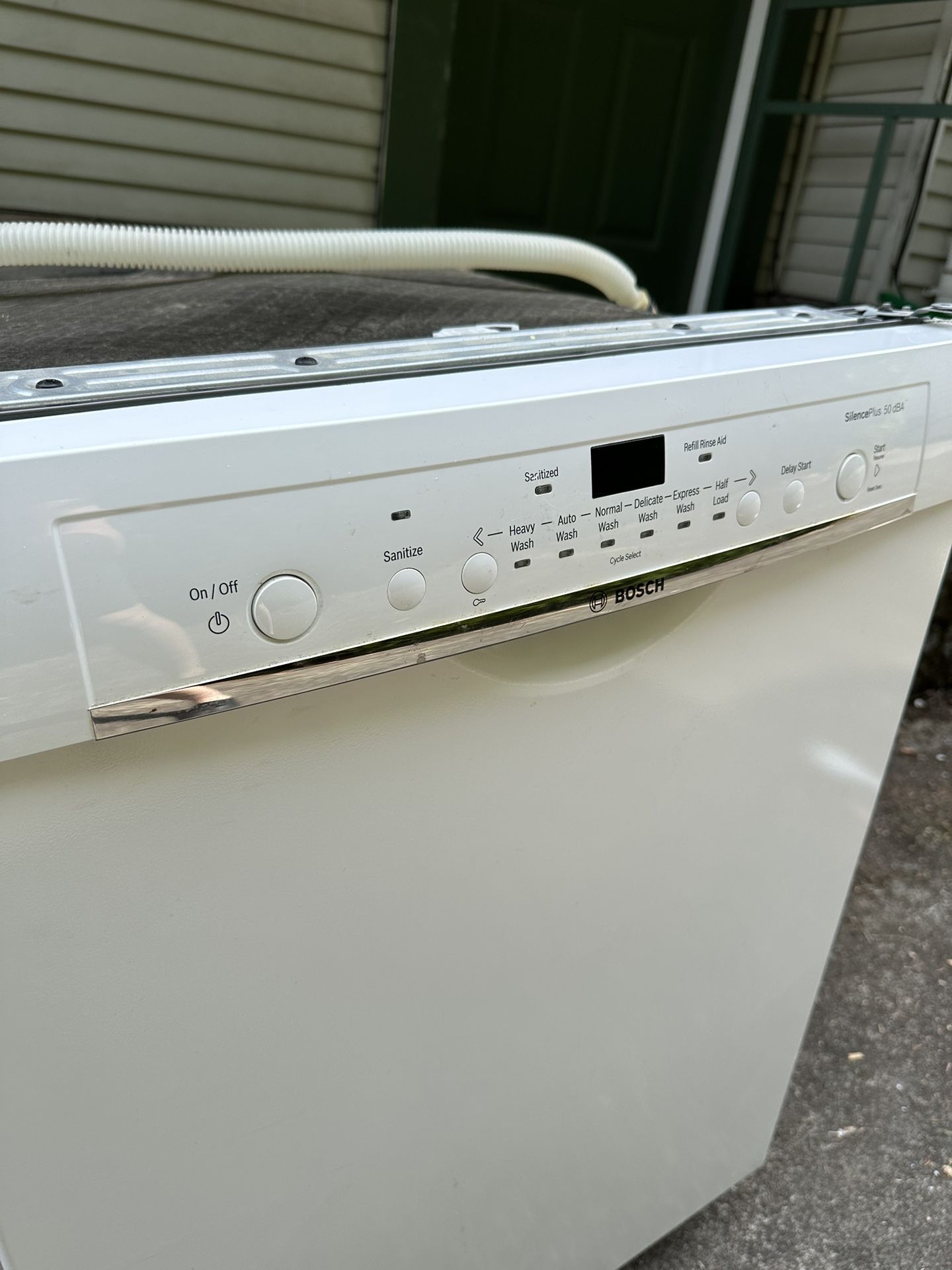 Almost New Bosch Dishwasher