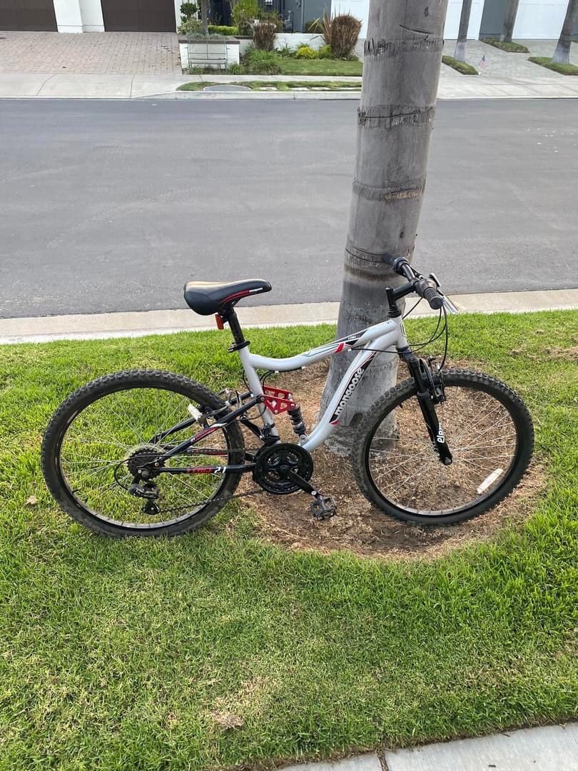 Mongoose ledge neverending bike 24