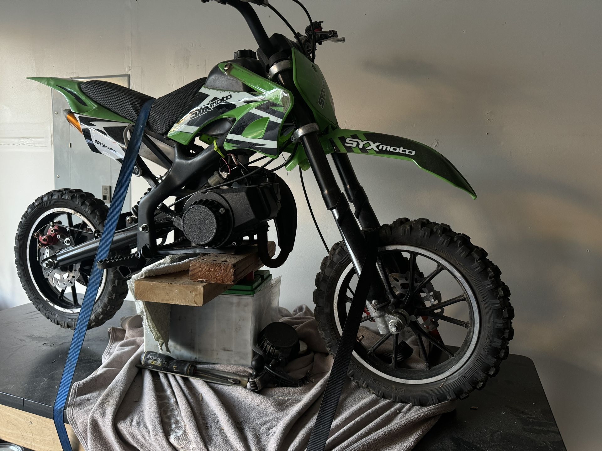 Syxmoto