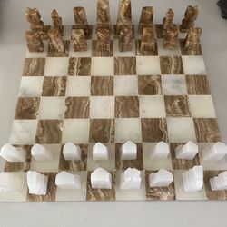 Onyx Chess Set