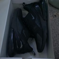 Nike 270s Size 13 