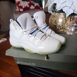 Jordan Retro 11 Size 7y