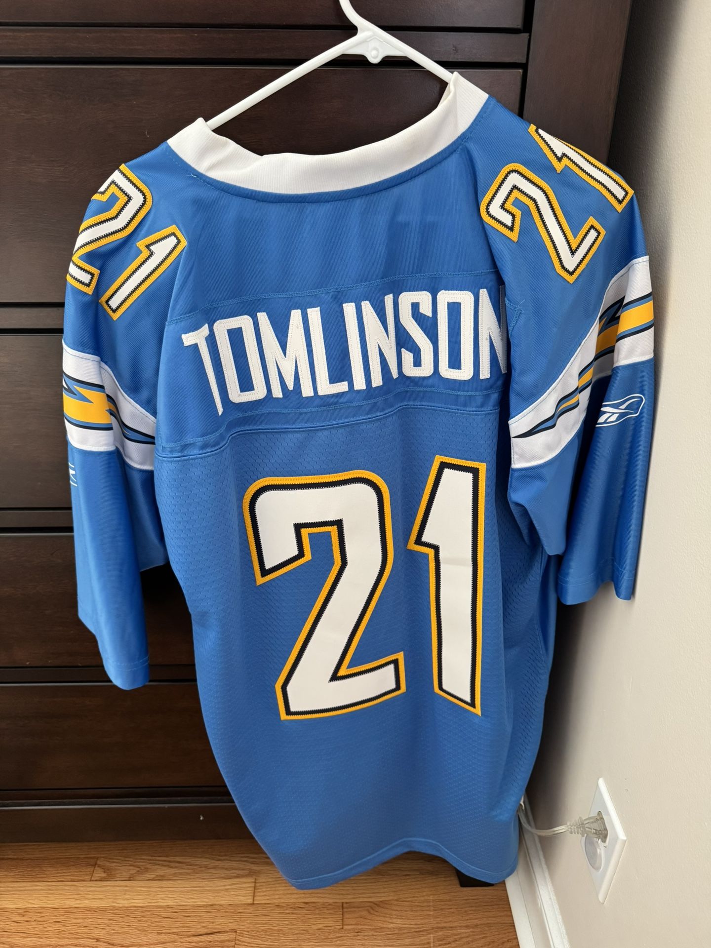 NFL CHARGERS JERSEY TOMLINSON