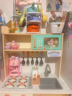 Play kitchen