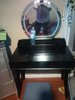 Vanity set!!