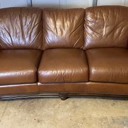 Leather Trend 3 Seat Genuine Leather Sofa – Nailhead Trim – Classic Style