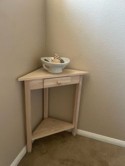 Corner Accent Table