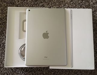 IPad 7 Unlocked Like New