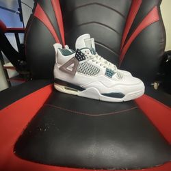Jordan 4 Oxidized Green