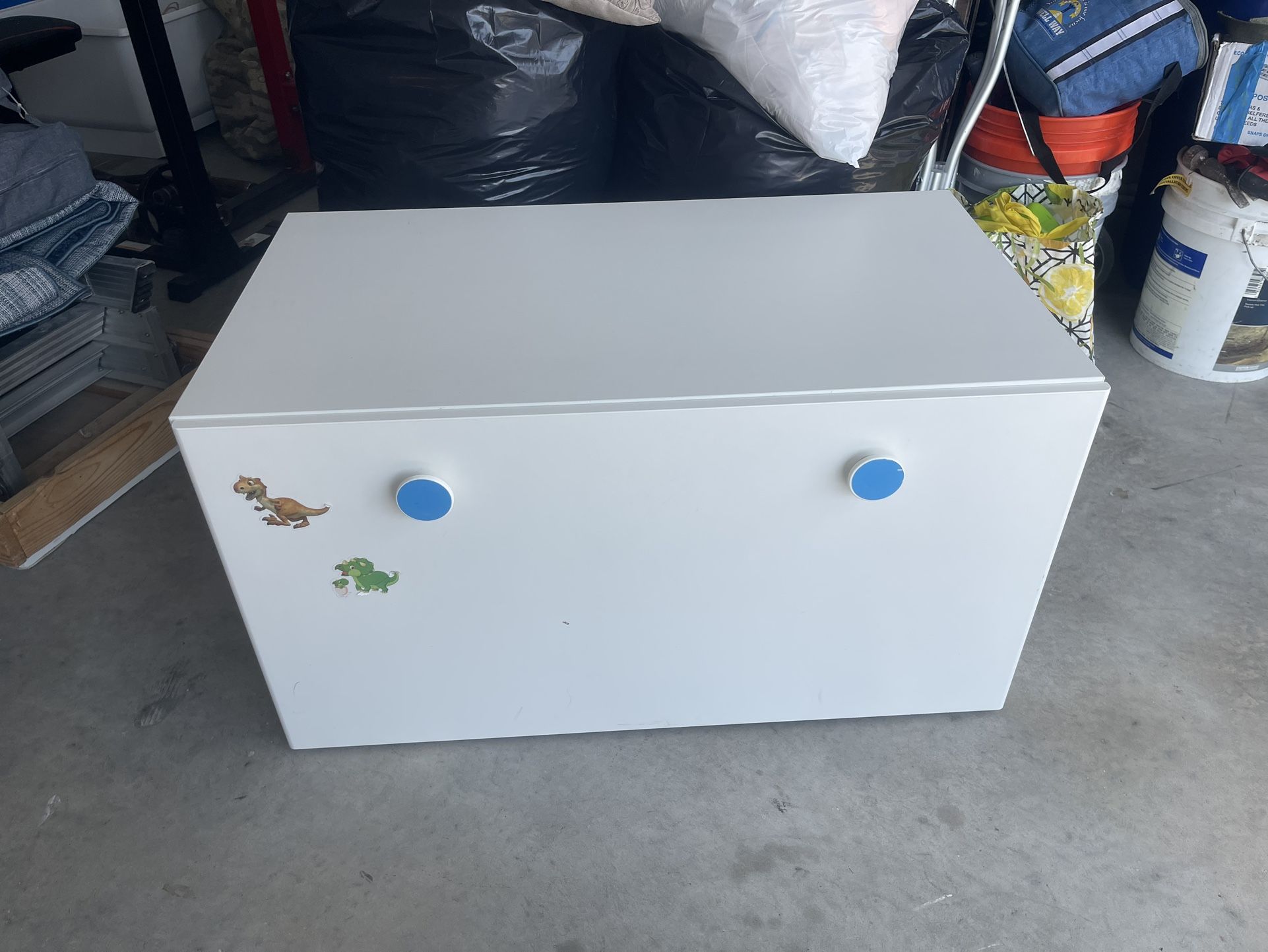 Kids Bench & Toy Storage 