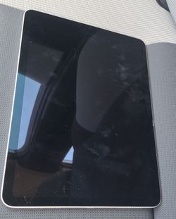 Apple iPad Air 4th Gen 10.9" A2316 - For Parts or Repair