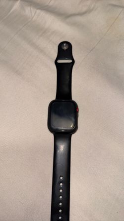 Apple Watch Series 8 41MM (Shoot Offers)