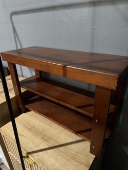 Shoe bench