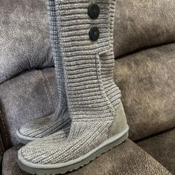 Ugg Boots Size 7 For Women’s