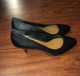 Nine West leather heels size 8 1/2