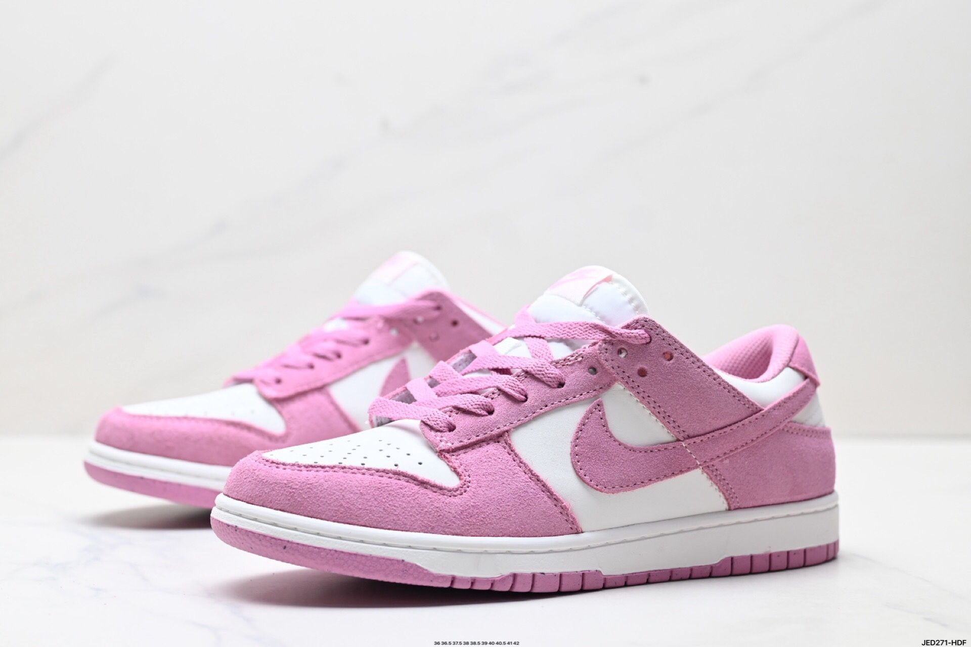 Classic and fashionable versatile girls' sneakers