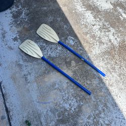 Plastic Boat Paddles – Set of 2