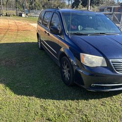 Chrysler Town And Country