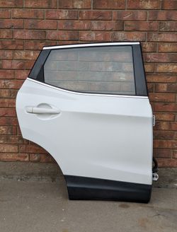 2017-2022 Nissan Rogue Sport Rear Right Door