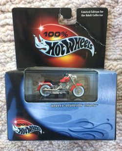 100% Hot Wheels