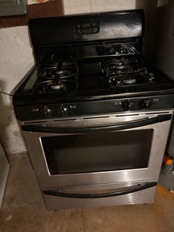 Stove Gas color Black stainless steel used