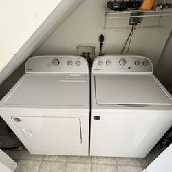 Whirlpool Washer&Dryer Excellent Condition 