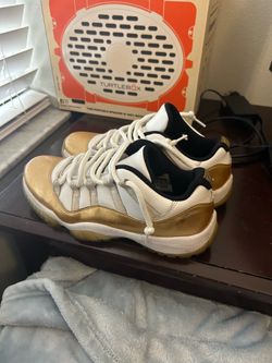 Jordan 11 Low ‘Closing Ceramony’ size 9.5