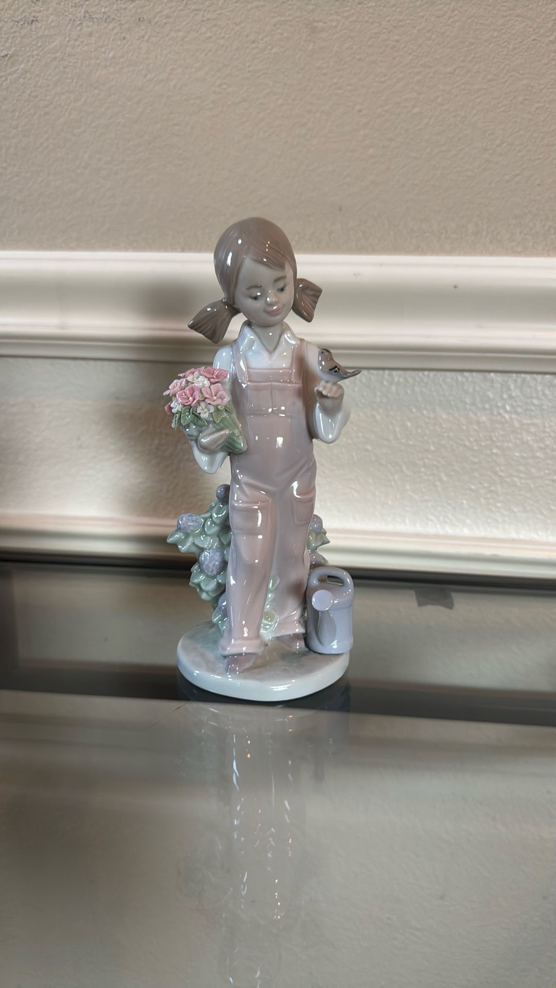 Lladro Figurine “Little Girl With Bird”
