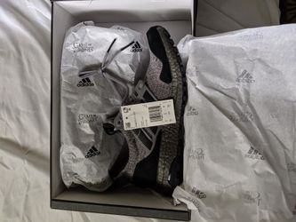 Adidas Game of Thrones Ultraboost House of Stark