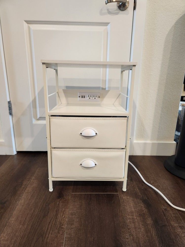 15x24x10 inch Furologee End Table with Charging Station, 2 drawers, Side Tables with USB Ports & Outlets,good condition