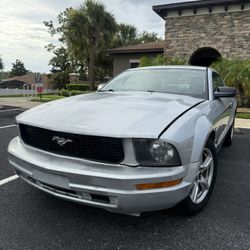2005 Ford Mustang