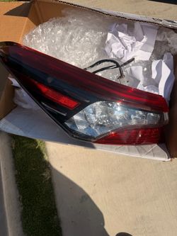 Rear Combination Light (Left)