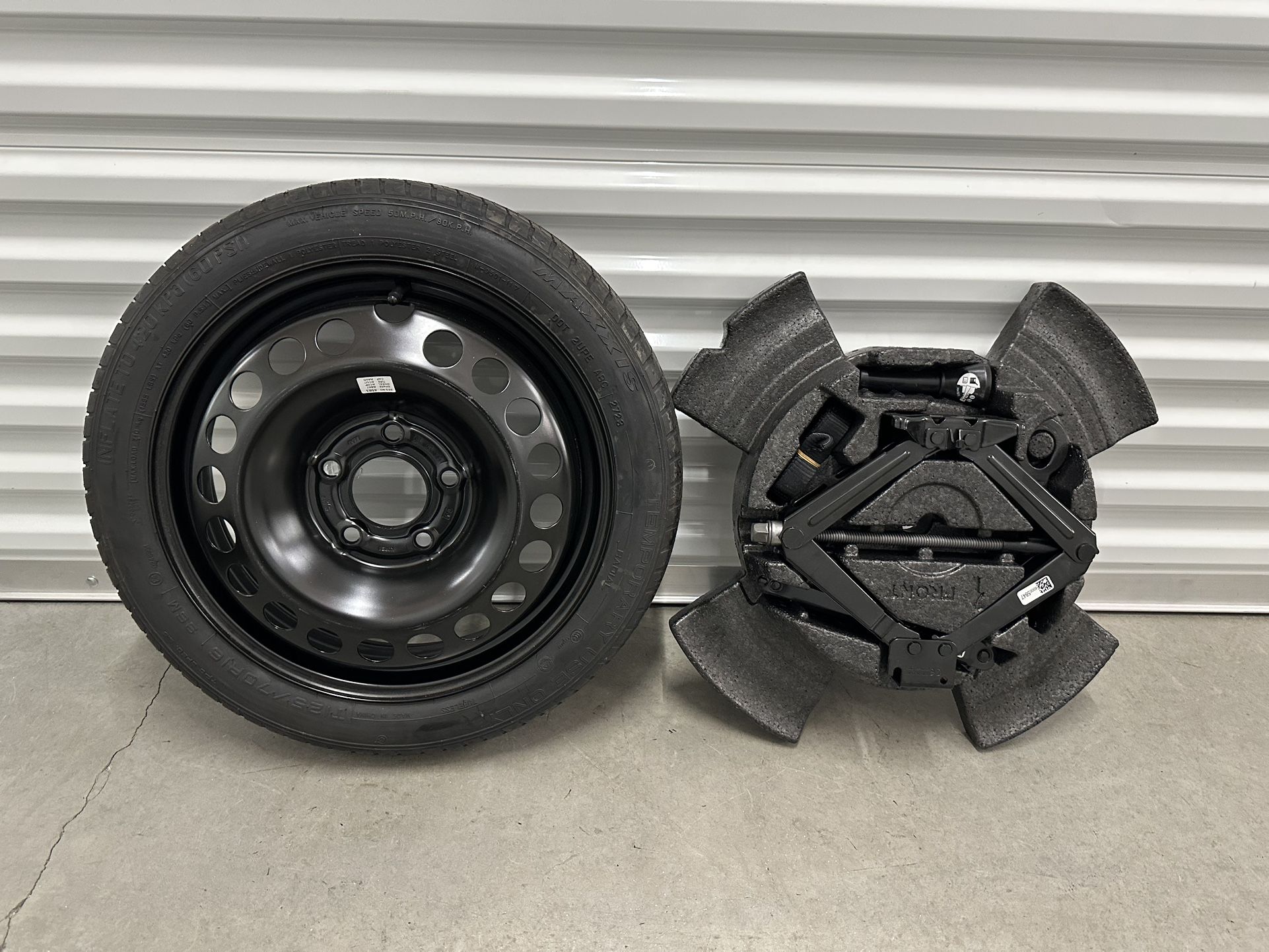 BRAND NEW SPARE TIRE AND SCISSOR JACK KIT FOR A 2024 CHEVY TRAX