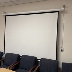 100” Motorized Projector Screen 4:3 