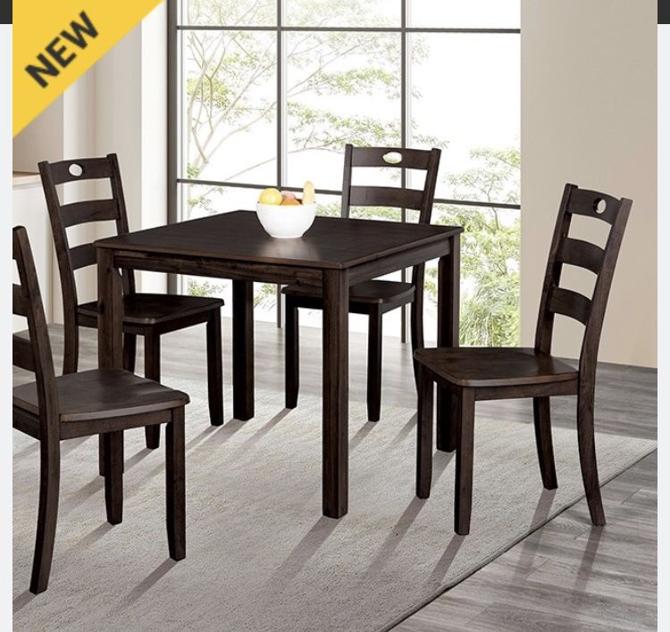 Dining Set