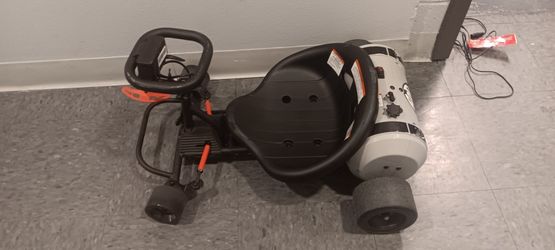 The Razor Ground Force Rad Rod