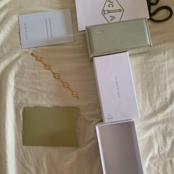 Van Cleef & Arpels Designer Bracelet – Perfect Gift Idea