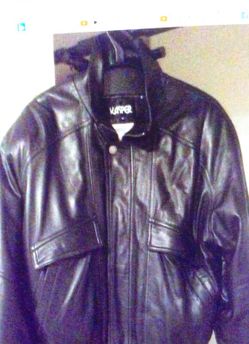 100% soft leather bomber jacket medium
