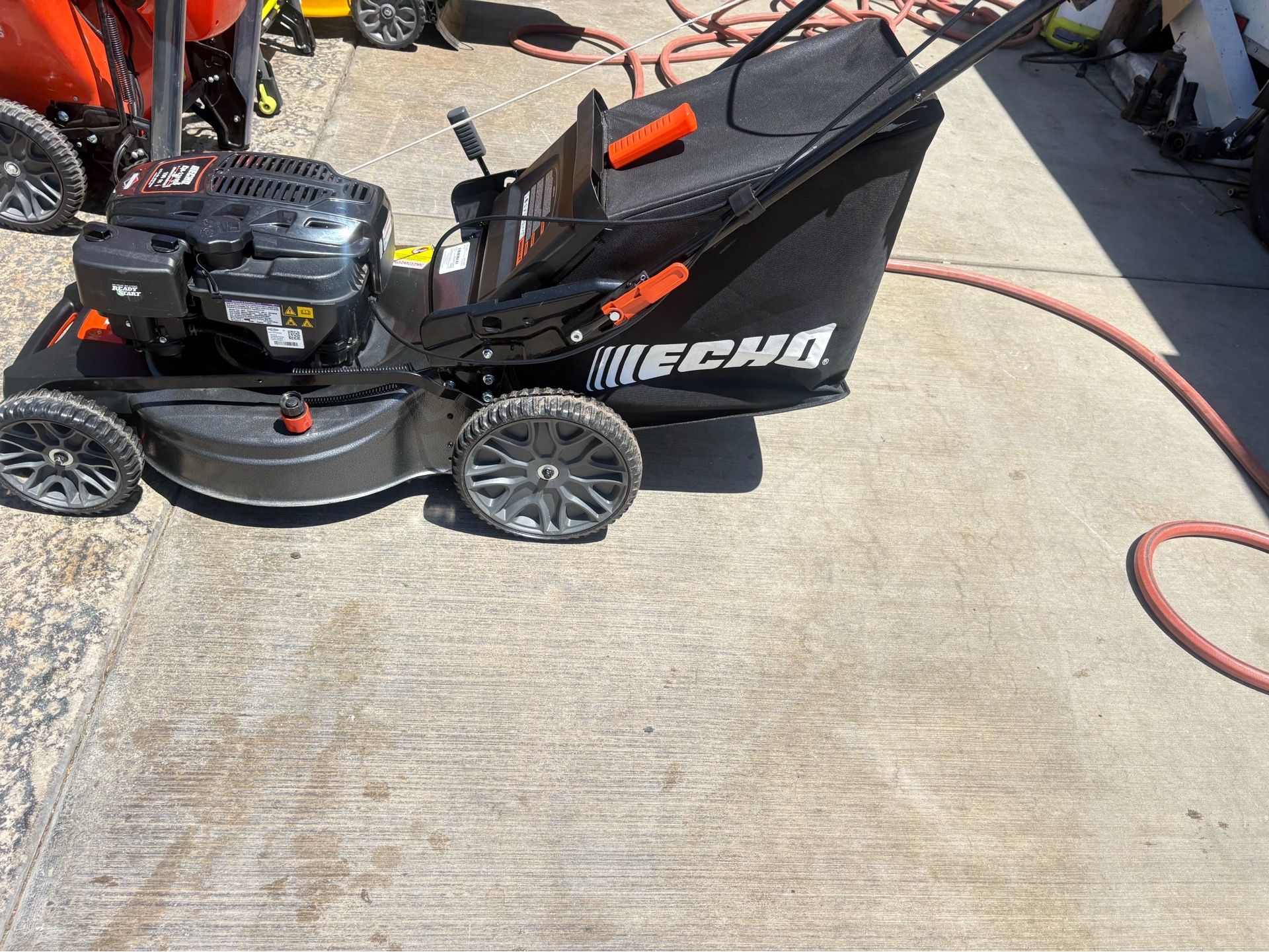 21 in. 190 cc Briggs and Stratton Gas 3-in-1 Dual Blade RWD Self-Propelled Lawn Mower with Single Lever Deck Adjustment