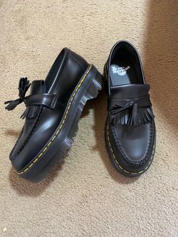 Dr Martens platform loafers women’s size 9