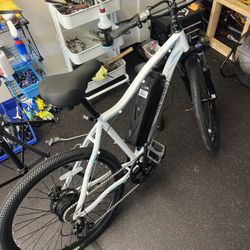 26” Men’s e~bike Electric Mountain Bicycle (NEW)